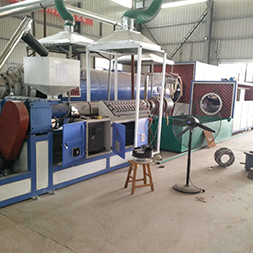 INSULATION PIPE PRODUCTION LINE